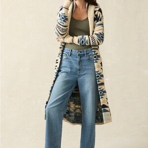 Cozy lightweight 100% Organic cotton jacquard